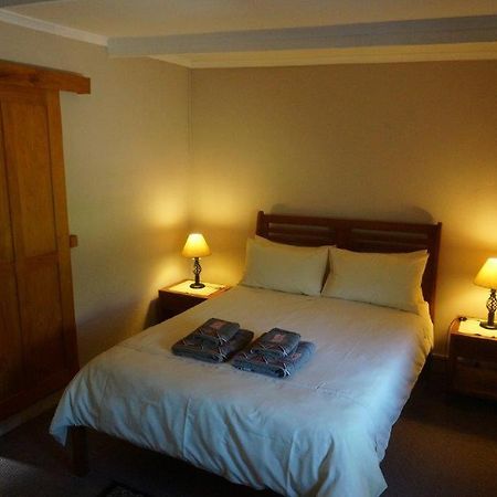 Long Acres Cottages Montagu Bilik gambar